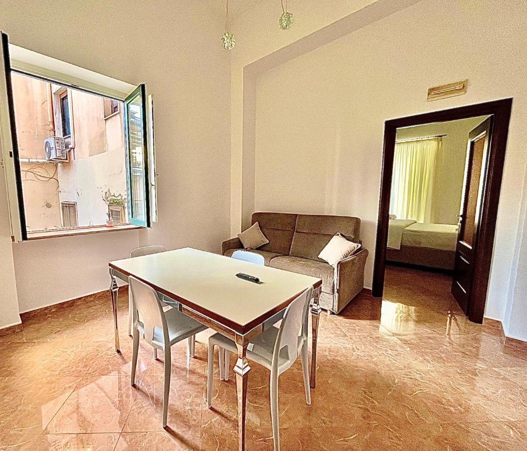 Casa Portanova 35 Διαμέρισμα Σαλέρνο Εξωτερικό φωτογραφία